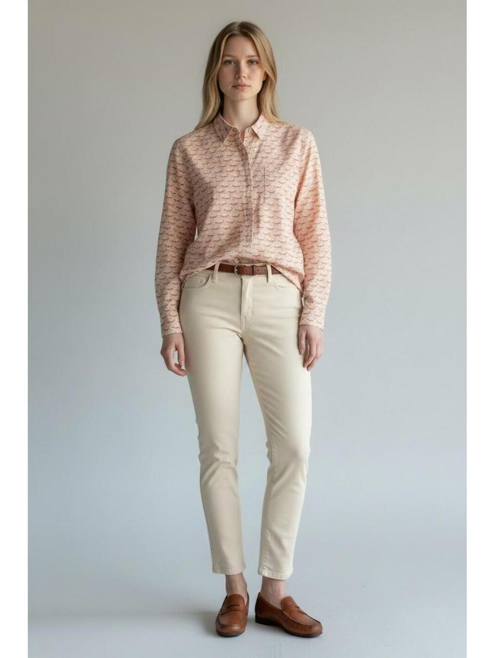 RockFlowerPaper Women’s Cream with Red Fox Print Long Sleeve Button-Up, Size L
